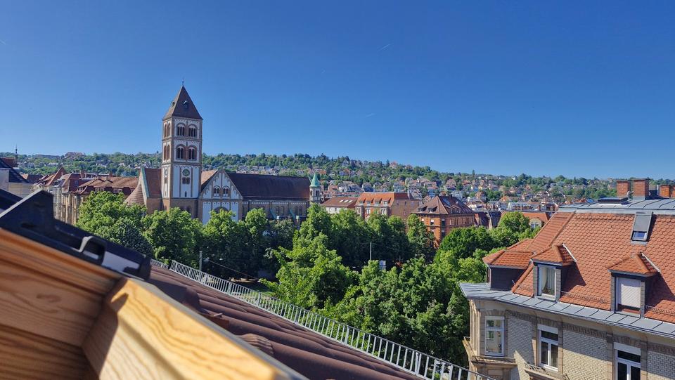 Stilvolle 2,5-Zi-DG-Eigentumswohnung im Herzen von Stuttgart West 2.5 zimmer
