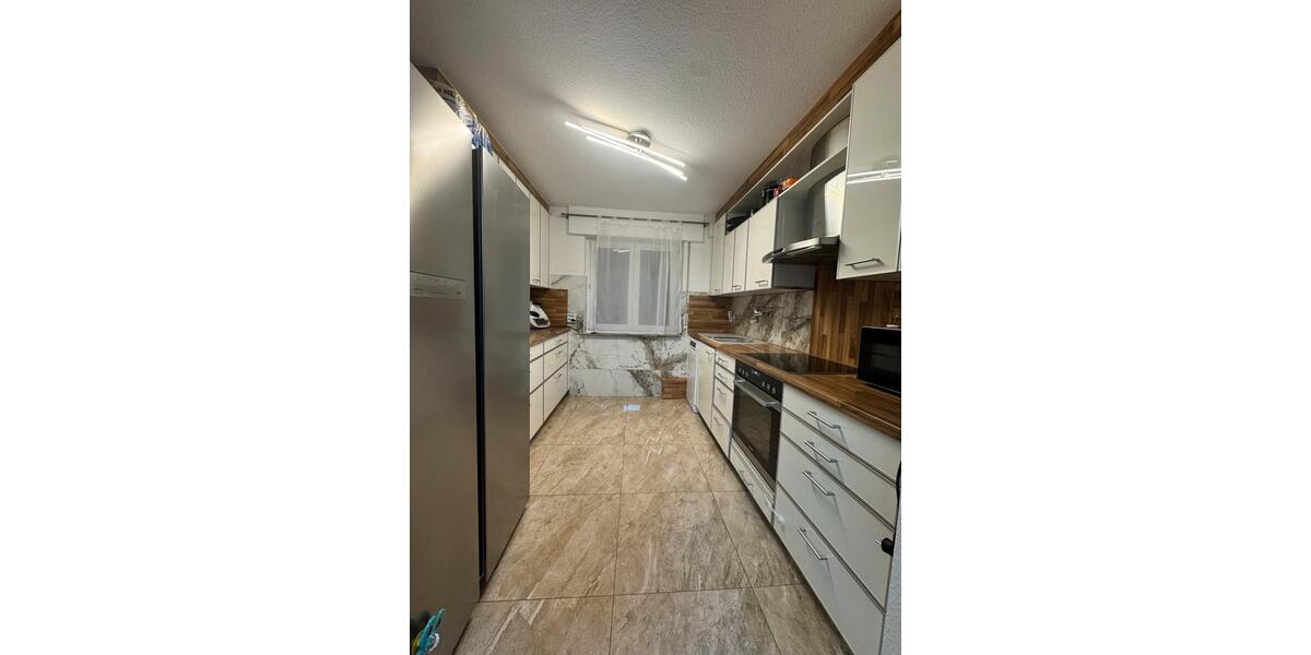 Etagenwohnung Weinstadt - 3.5 Zimmer, 84 m&sup2;, 315.000&euro; | Angebot:25408186