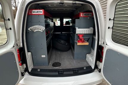 VW Caddy Maxi 161.349 km 13.500 € Sindelfingen 71065