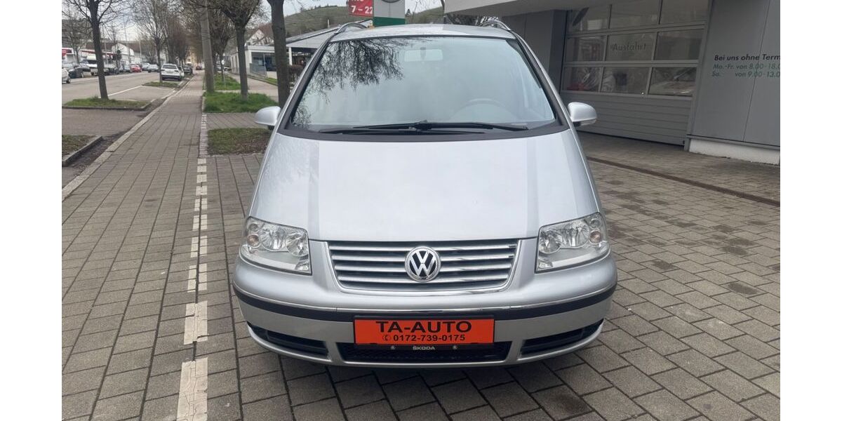 VW Sharan 137.145 km 8.499 &euro; Esslingen am Neckar 73733