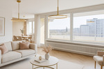 Großzügige, lichtdurchflutete Wohnung mit viel Gestaltungspotential