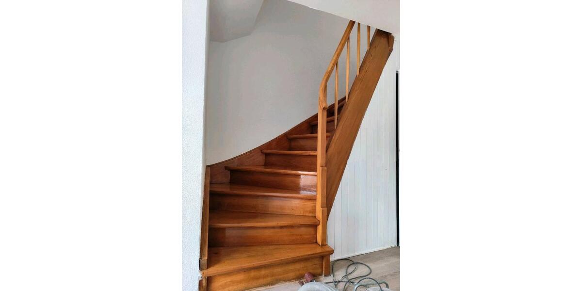 Reihenhaus Esslingen am Neckar Pliensauvorstadt - 4 Zimmer, 106 m&sup2;, 1.450&euro; | Angebot:26296303