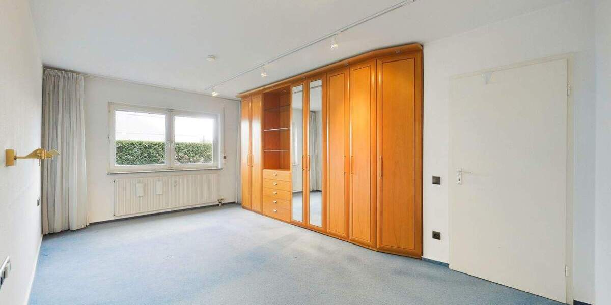 Etagenwohnung Leonberg Ramtel - 4 Zimmer, 110 m&sup2;, 397.000&euro; | Angebot:25567365