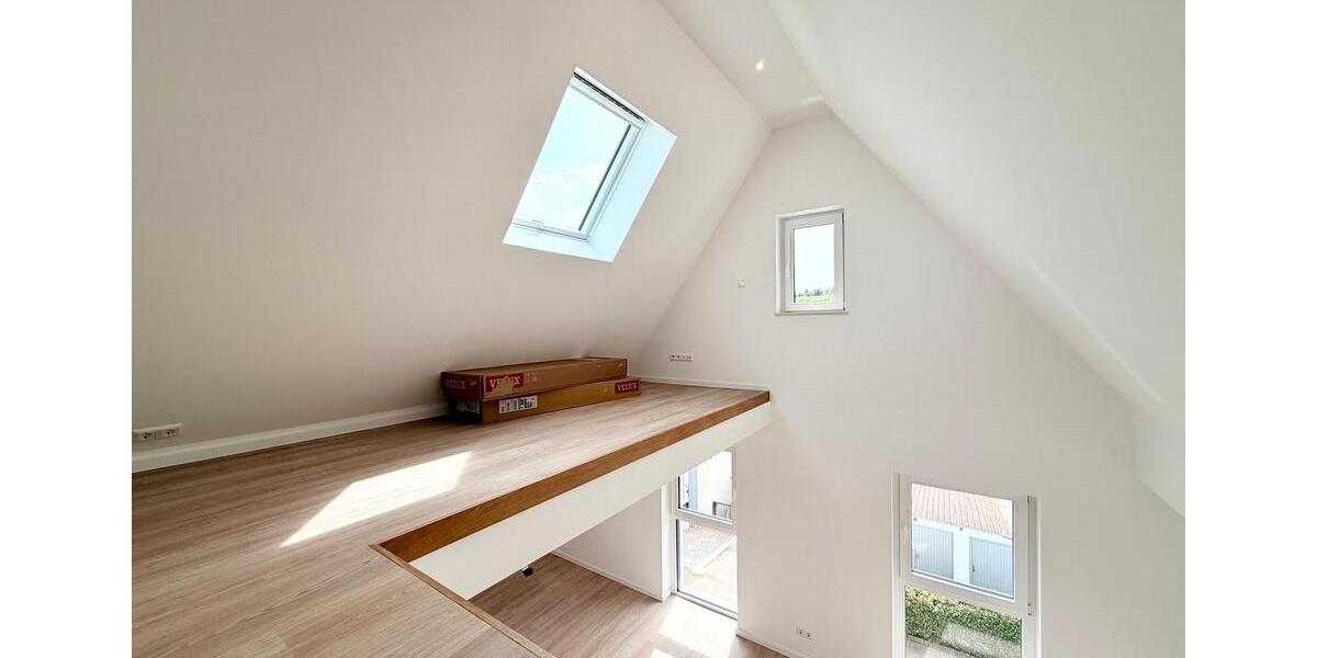 Dachgeschoßwohnung Kernen im Remstal - 4.5 Zimmer, 100 m&sup2;, 1.980&euro; | Angebot:26611006
