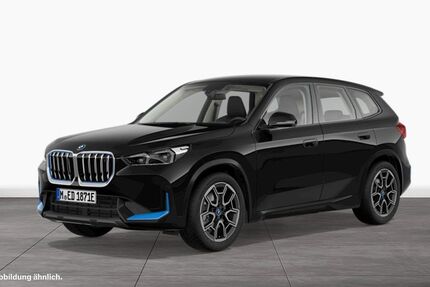 BMW iX1 18.392 km 35.960 &euro; Stuttgart 70569