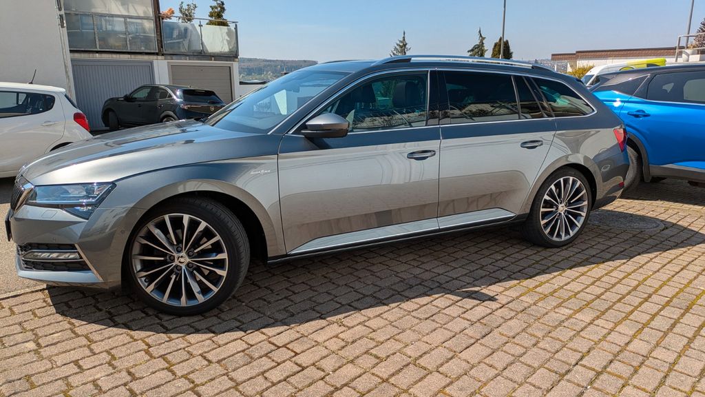 Skoda Superb 56.500 km 29.500 &euro; Neckartenzlingen 72654