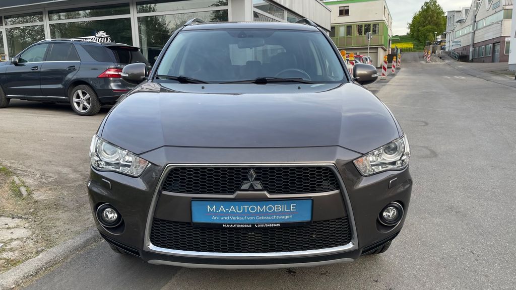 Mitsubishi Outlander 207.737 km 3.490 &euro; Marbach am Neckar 71672