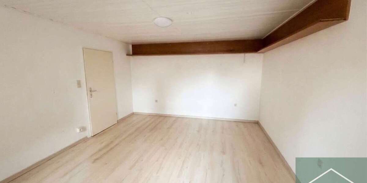 Etagenwohnung Ludwigsburg Eglosheim - 1 Zimmer, 36 m&sup2;, 125.000&euro; | Angebot:26885519