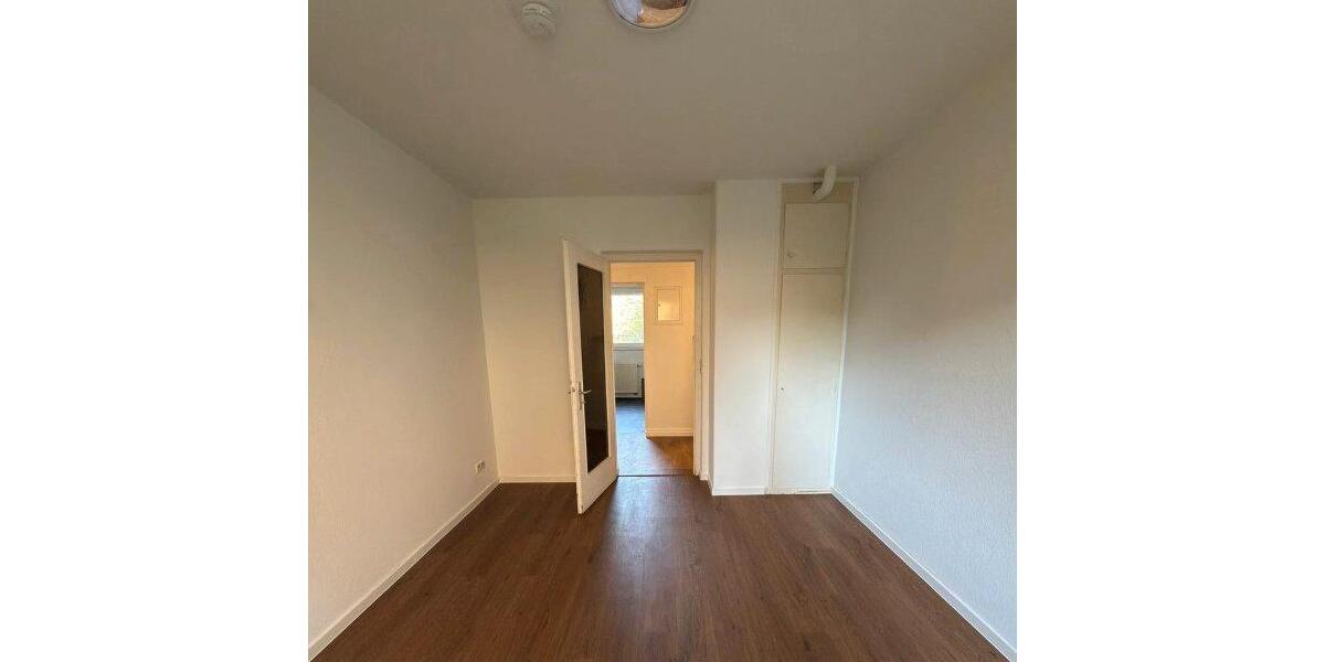 Erdgeschoßwohnung Stuttgart Stuttgart-Ost - 3 Zimmer, 80 m&sup2;, 1.300&euro; | Angebot:26289279