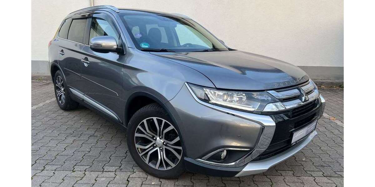 Mitsubishi Outlander 124.080 km 16.390 € Stuttgart 70378