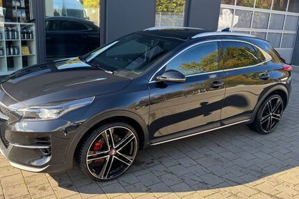 Kia XCeed 81.000 km 18.700 € Asperg 71679