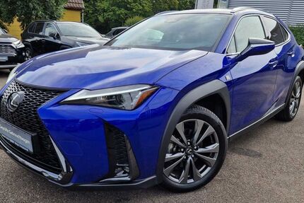 Lexus UX 13.814 km 37.990 &euro; Nürtingen 72622