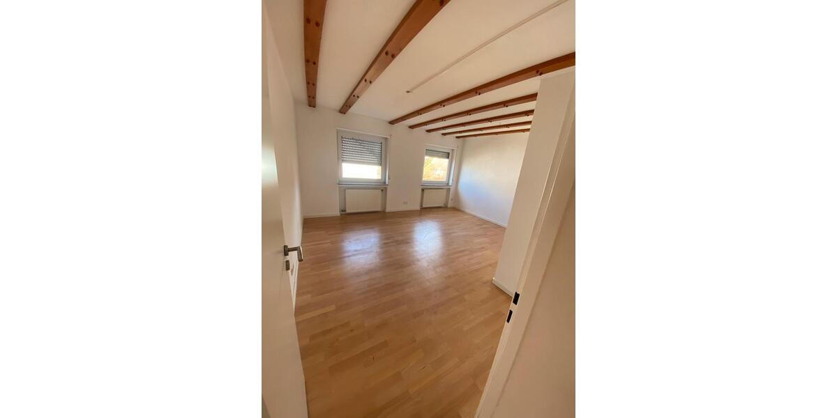 Reiheneckhaus 9 zimmer