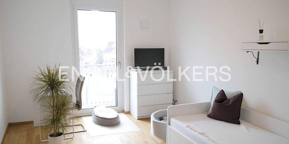 Etagenwohnung Tübingen Innenstadt - 4 Zimmer, 106 m&sup2;, 745.000&euro; | Angebot:25775017