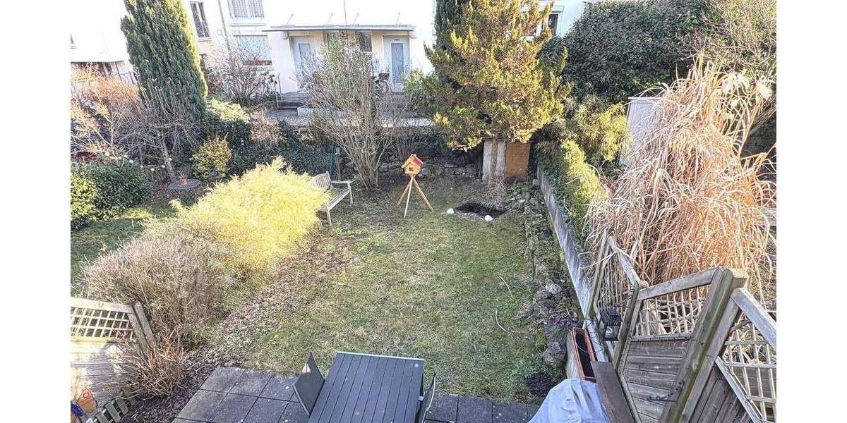 Reihenmittelhaus Stuttgart Vaihingen - 6 Zimmer, 150 m&sup2;, 729.000&euro; | Angebot:24836482