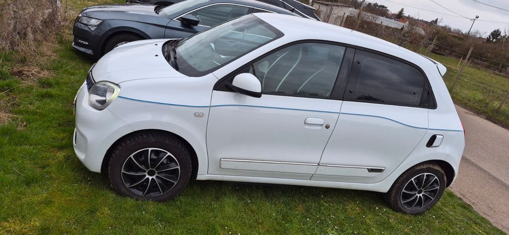Renault Twingo 43.000 km 10.500 &euro; Weinstadt 71384