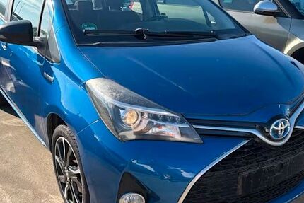 Toyota Yaris 90.000 km 11.550 &euro; Ditzingen 71254