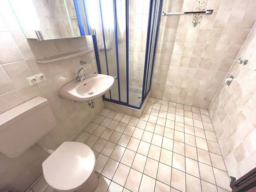 Doppelhaushälfte mit EinliegerWohnung