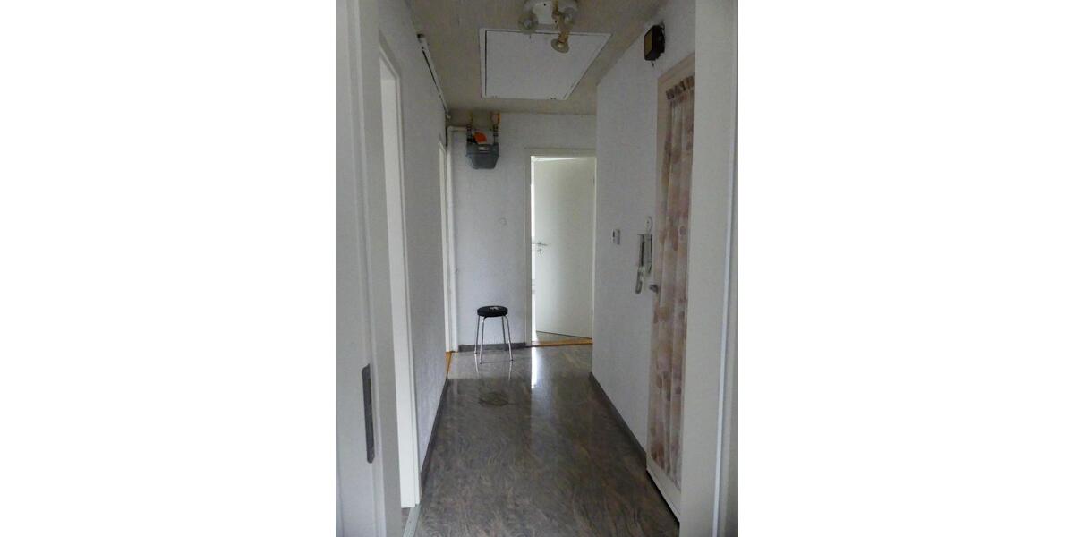 Dachgeschoßwohnung Kornwestheim - 3 Zimmer, 55 m&sup2;, 2.050&euro; | Angebot:25164129