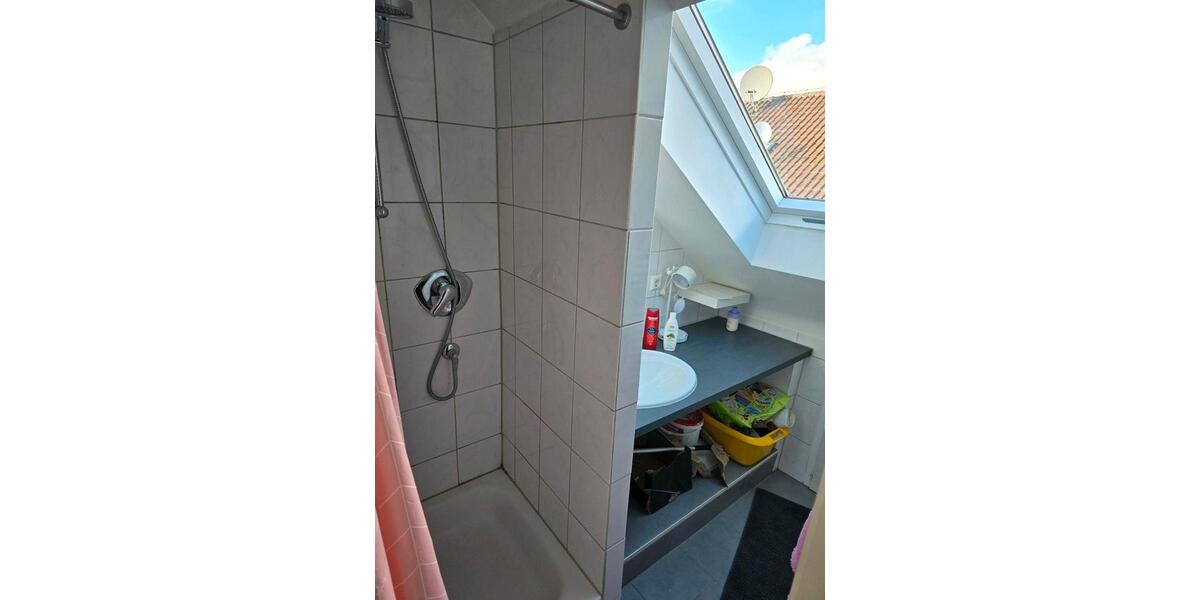 Dachgeschoßwohnung Ludwigsburg Hoheneck - 2 Zimmer, 33 m&sup2;, 135.000&euro; | Angebot:25047729