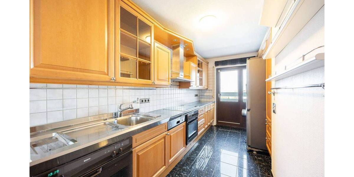 Etagenwohnung Tamm - 3 Zimmer, 135 m&sup2;, 475.000&euro; | Angebot:26080610