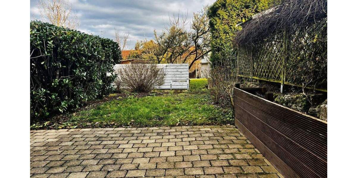 Reihenmittelhaus in Stadtrandlage nahe S-Bahn! 5 zimmer