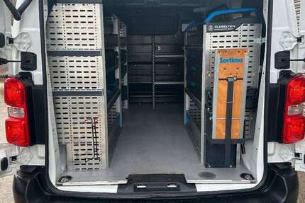 Opel Vivaro 65.696 km 18.400 &euro; Sindelfingen 71065