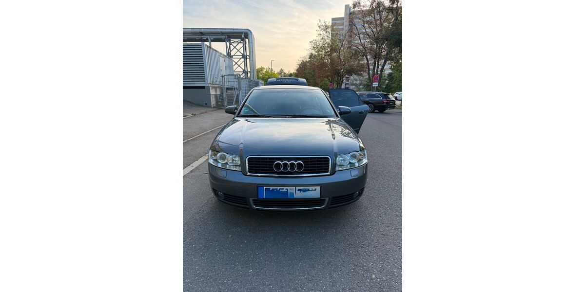 Audi A4 140.000 km 2.500 &euro; Böblingen 71034
