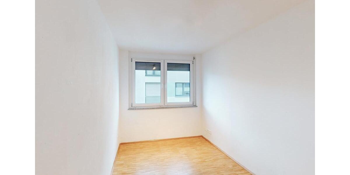 Etagenwohnung Böblingen Dagersheim - 4 Zimmer, 100 m&sup2;, 1.465&euro; | Angebot:26005285
