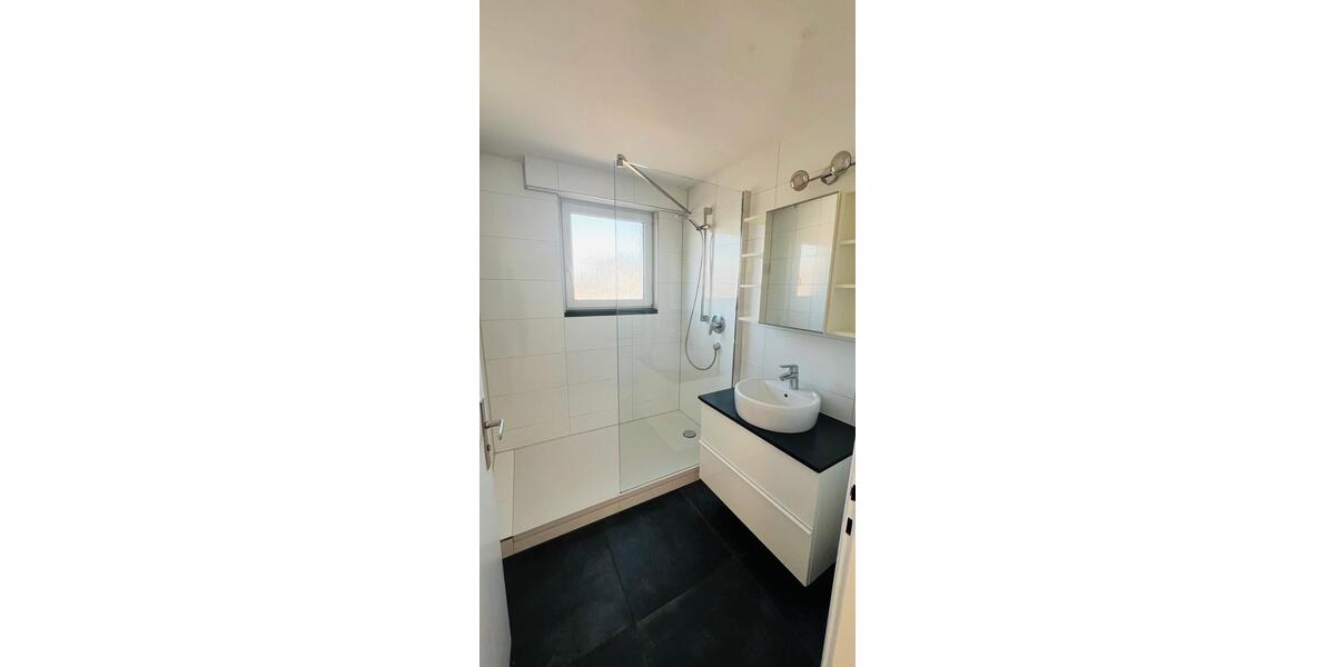 Etagenwohnung Fellbach Oeffingen - 3.5 Zimmer, 75 m&sup2;, 900&euro; | Angebot:26325807