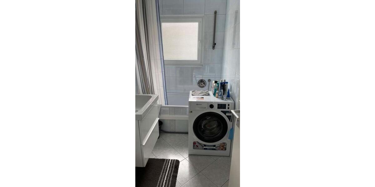 Etagenwohnung Stuttgart Bad Cannstatt - 3 Zimmer, 73 m&sup2;, 250.000&euro; | Angebot:27076254