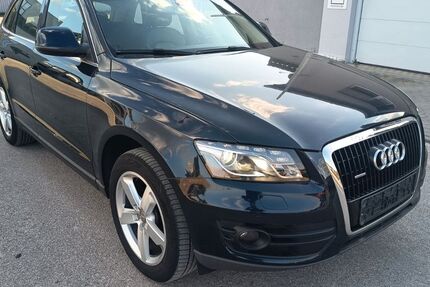 Audi Q5 220.000 km 8.900 &euro; Fellbach 70736