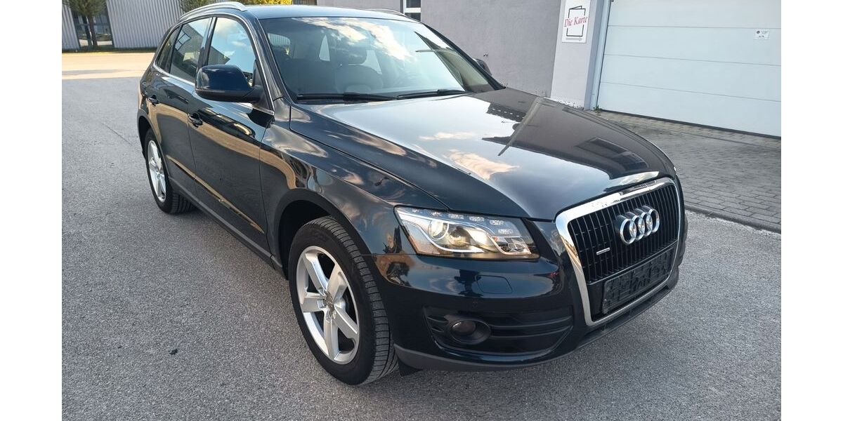 Audi Q5 220.000 km 8.900 &euro; Fellbach 70736
