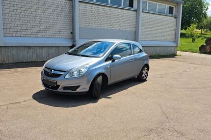Opel Corsa 157.000 km 850 &euro; Ebersbach 73061