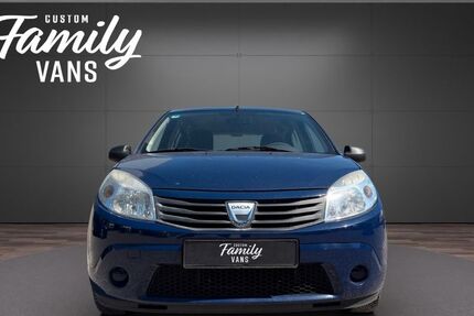 Dacia Sandero 180.000 km 2.999 &euro; Sindelfingen 71069