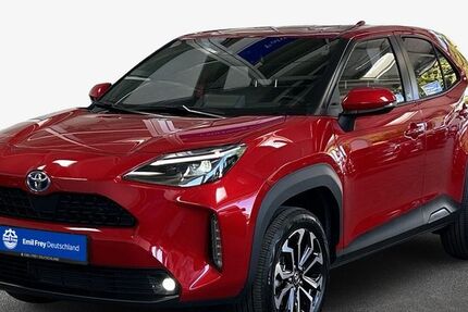 Toyota Yaris Cross 37.610 km 24.880 &euro; Esslingen 73730