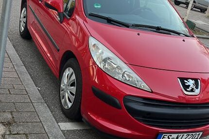 Peugeot 207 180.000 km 2.100 € Esslingen am Neckar 73730