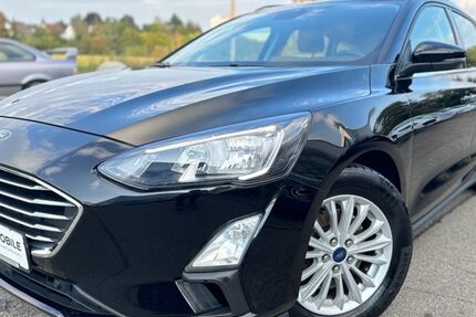 Ford Focus 117.000 km 11.399 € Kornwestheim 70806