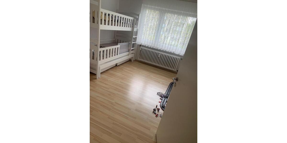 Etagenwohnung Sindelfingen Sindelfingen (Stadt) - 3.5 Zimmer, 78 m&sup2;, 320.000&euro; | Angebot:27289698