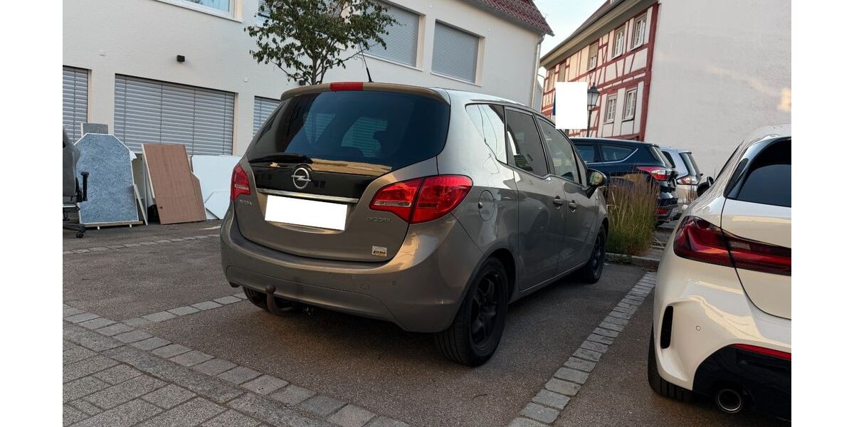 Opel Meriva 210.000 km 2.000 &euro; Neuffen 72639