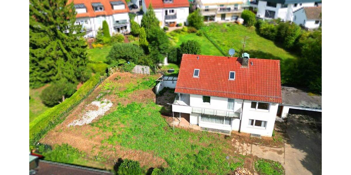 Einfamilienhaus Stuttgart Schönberg - 9 Zimmer, 250 m&sup2;, 1.200.000&euro; | Angebot:22602252