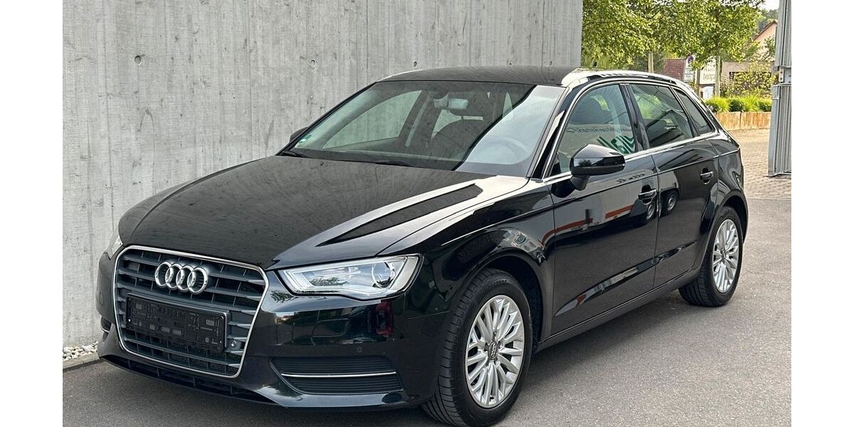 Audi A3 174.000 km 11.990 &euro; Leinfelden-Echterdingen (Musberg) 70771