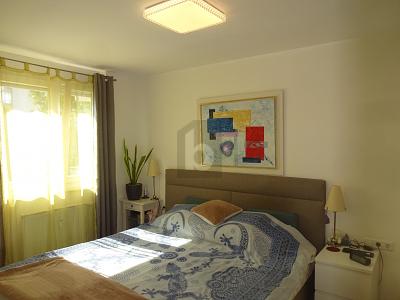 WUNDERSCHÖN MIT SÜDWESTBALKON IN BONLANDEN 2.5 zimmer