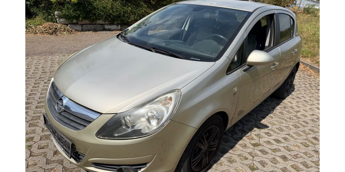 Opel Corsa 128.000 km 2.800 &euro; Stuttgart 70437