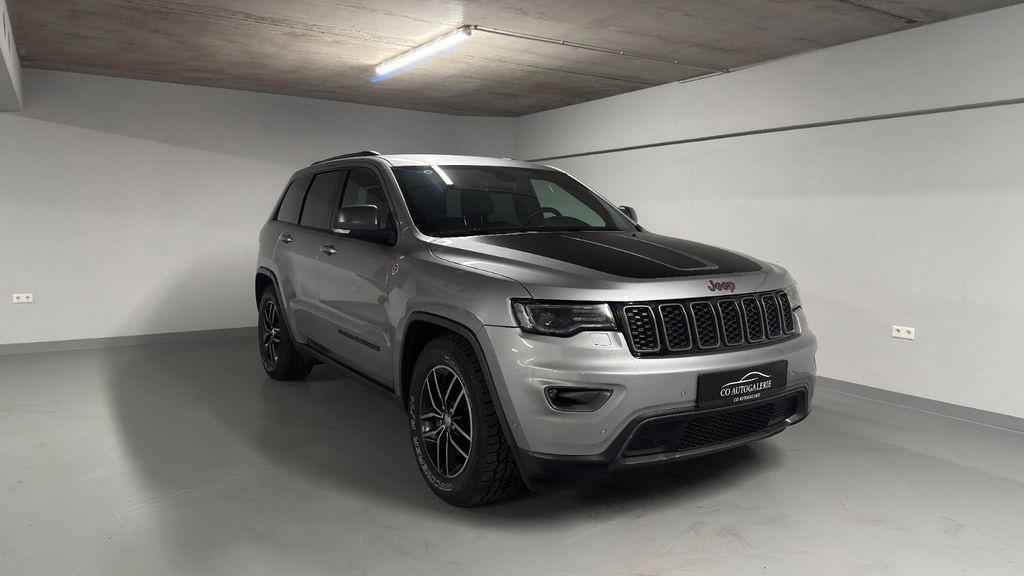 Jeep Grand Cherokee 138.200 km 22.700 &euro; Altbach 73776