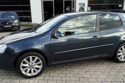 VW Golf V 1.4 Goal 17 Zoll Klima 2. Hd. TÜV 09/28 252.000 km 2.490 &euro; Schorndorf 73614
