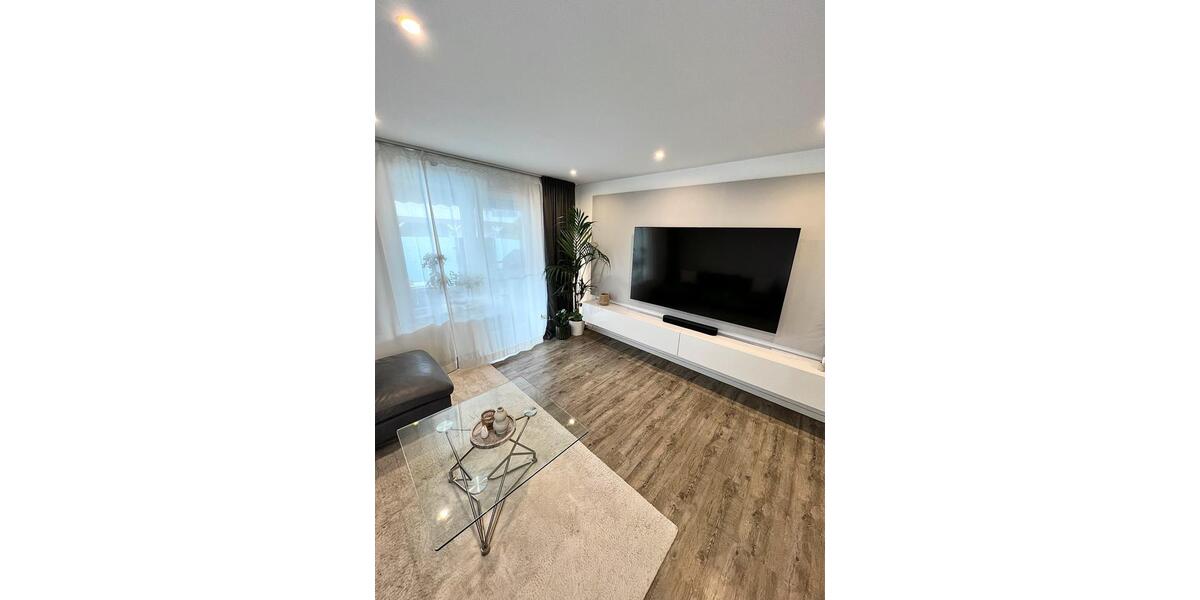 TOP ✅renovierte 3-Zimmer-Wohnung mit Balkon, Stellplatz & Keller 3 zimmer