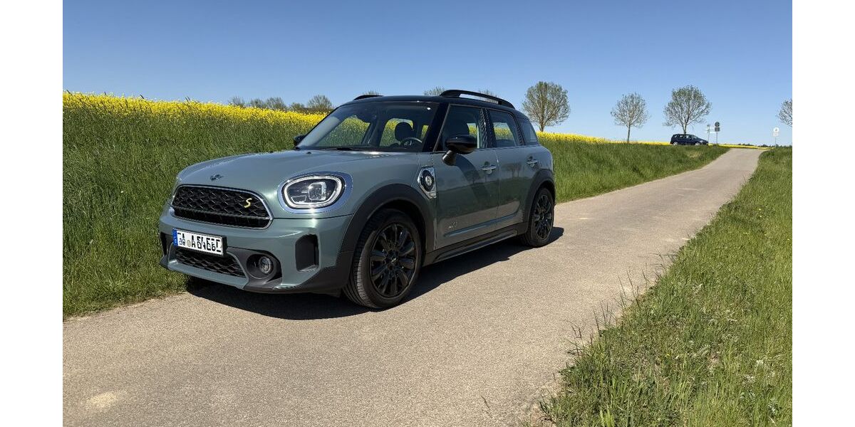 Mini Countryman SE (Cooper) 44.399 km 26.200 &euro; Böblingen 71034