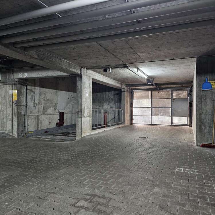 Garage zu verkaufen in Pleidelsheim 40.000 €