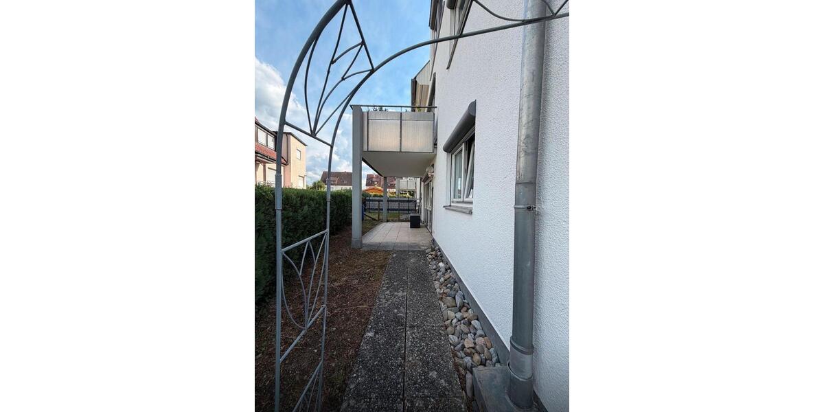 Erdgeschoßwohnung Weinstadt - 3 Zimmer, 74 m&sup2;, 369.000&euro; | Angebot:27096391